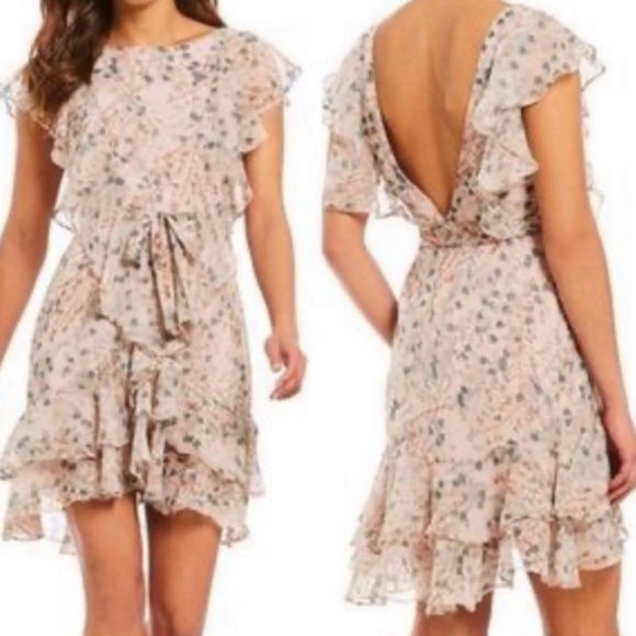 Dresses & Skirts - Chelsea & Violet gorgeous dress